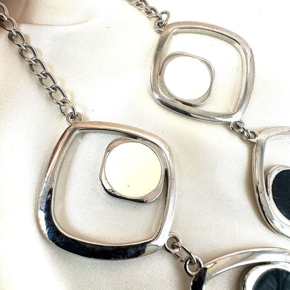 Silver tone geometric statement necklace - Picture 10 of 10